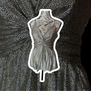 Metallic top size small in young contemporary juniors.